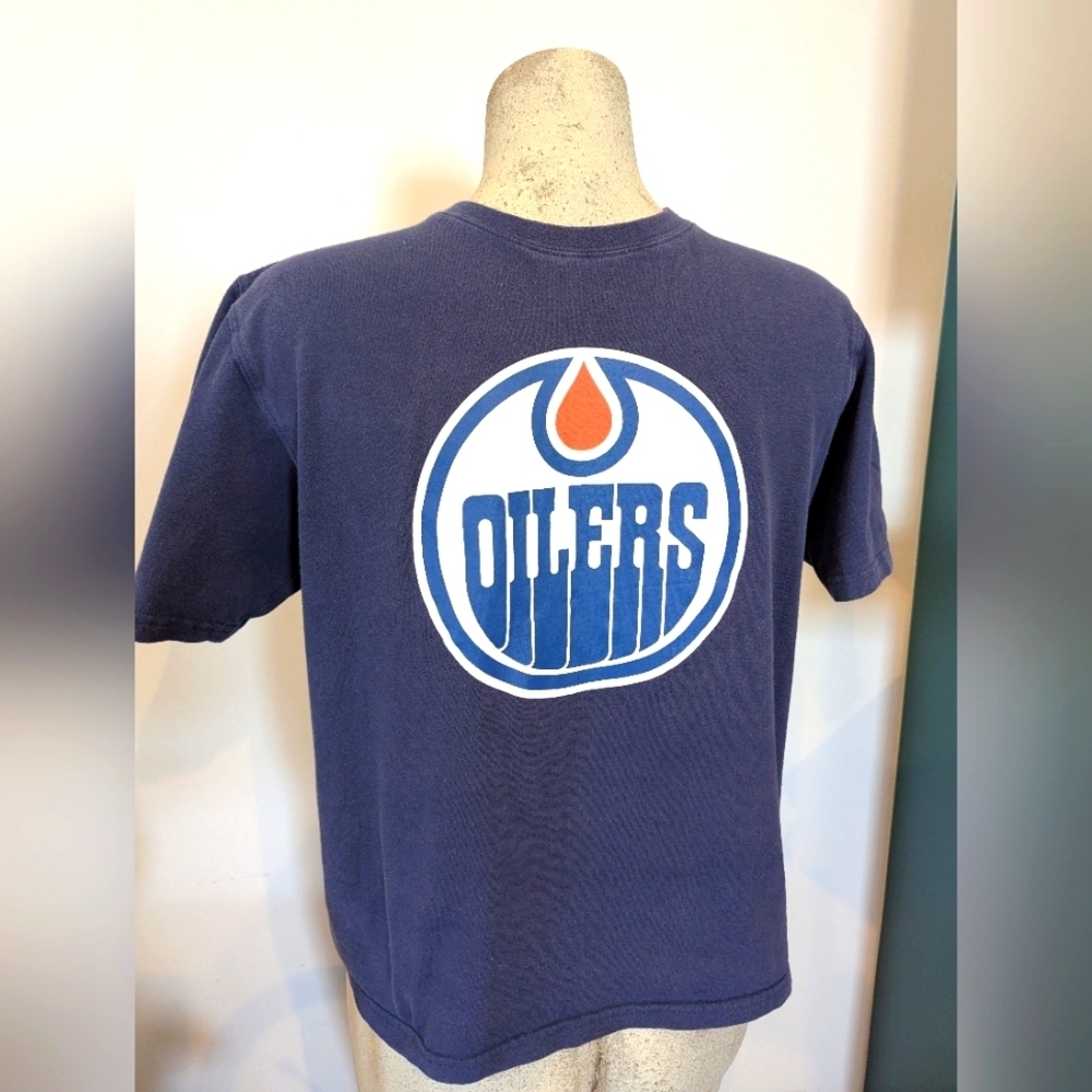 Oilers Blue vintage hockey tee Shirt Size Large youth or adult XS/S,
